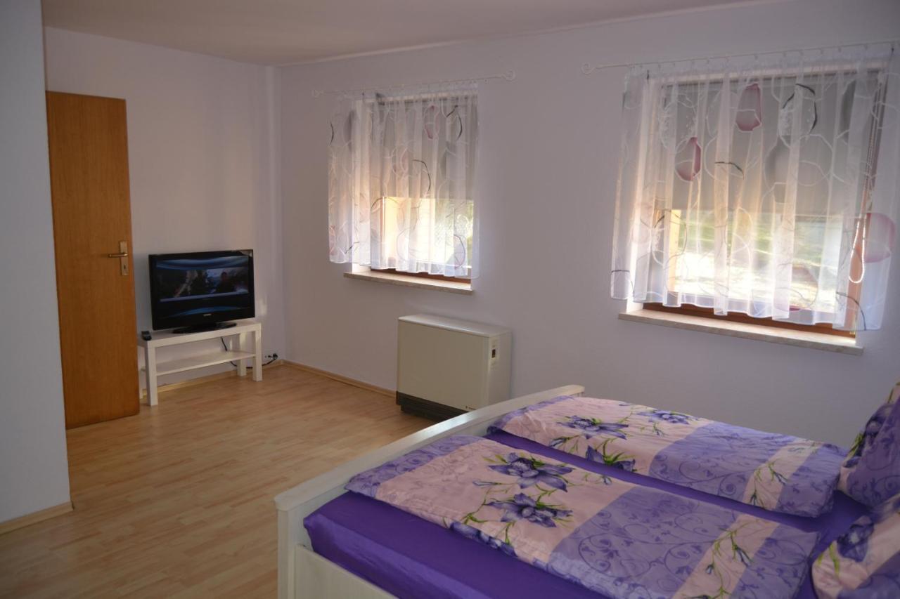 Ferienwohnung Am Storchennest In Burkau ภายนอก รูปภาพ