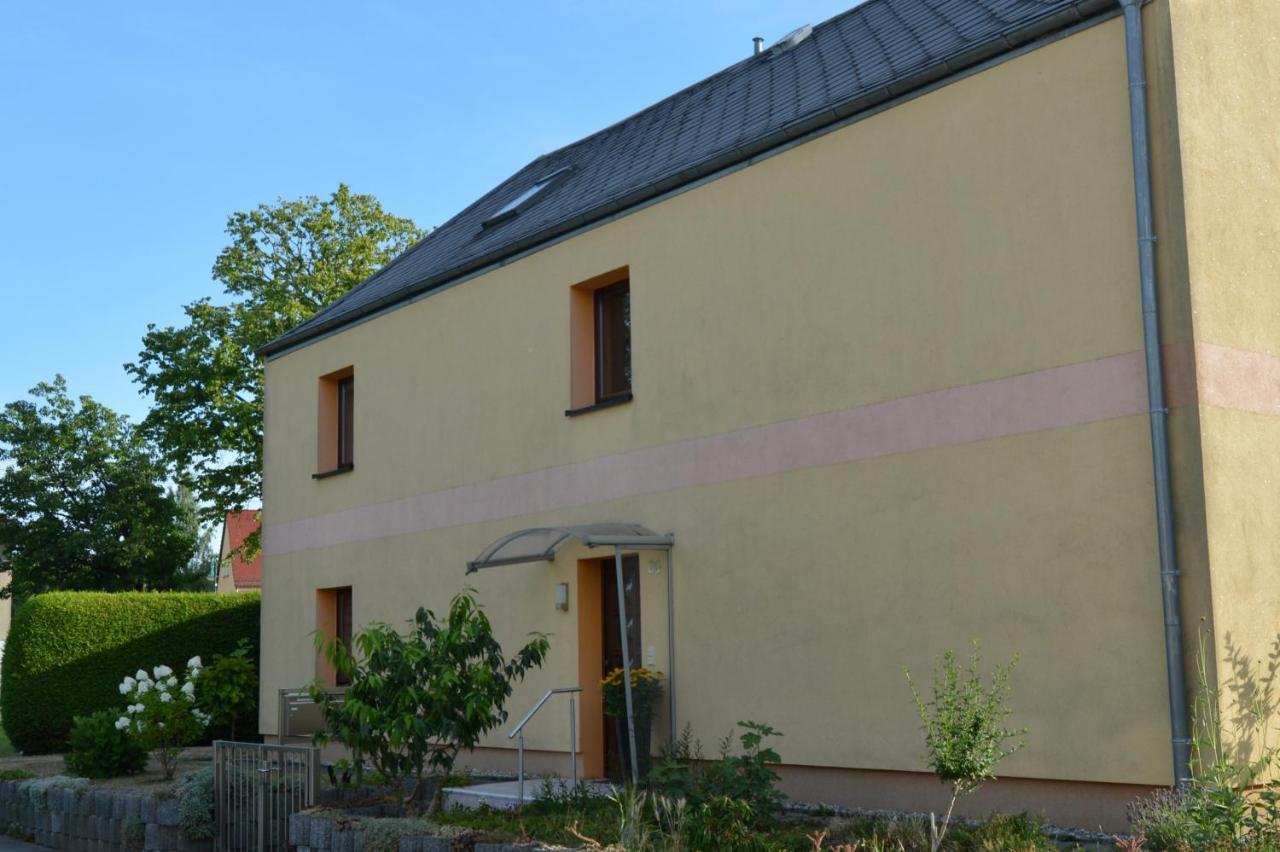 Ferienwohnung Am Storchennest In Burkau ภายนอก รูปภาพ